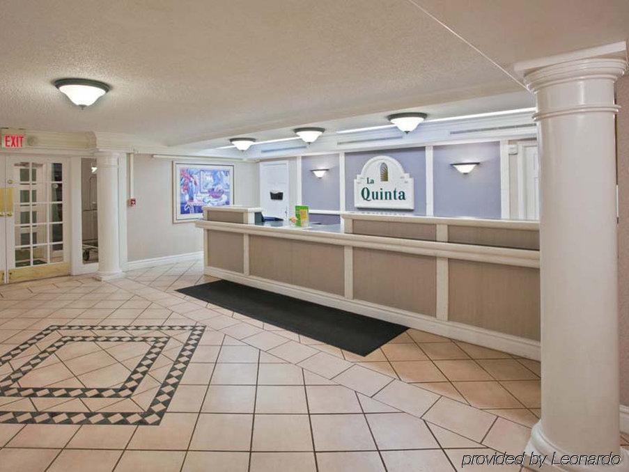 La Quinta Inn By Wyndham Omaha West Екстериор снимка